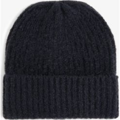 Marie Lund - Czapka damska, niebieski. Niebieskie czapki damskie Marie Lund, bez wzorów. Za 49,95 zł.