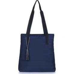 Torebka damska pikowana shopperka Felice FB46 granatowa - Granatowy. Niebieskie torebki klasyczne damskie Felice, bez wzorów, ze skóry ekologicznej, eleganckie, pikowane, bez dodatków. Za 74,99 zł.