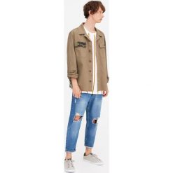 Koszula wierzchnia worker ze wzorem moro. Szare koszule męskie Pull&Bear, m, moro, bez kołnierzyka, z długim rękawem. Za 109,00 zł.