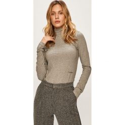Calvin Klein - Bluzka. Białe bluzki damskie Calvin Klein, s, bez wzorów, z elastanu, z golfem, bez rękawów. W wyprzedaży za 219,90 zł.