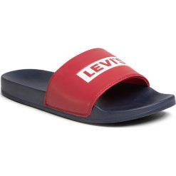 Klapki LEVI'S - 231761-794-17 Navy Blue. Czerwone klapki męskie Levi's®, bez wzorów, ze skóry ekologicznej. Za 109,00 zł.