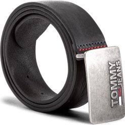 Pasek Męski TOMMY JEANS - Tjm Plaque Belt 4.0 AM0AM03290 002. Czarne paski męskie Tommy Jeans, w paski, z jeansu. W wyprzedaży za 199,00 zł.