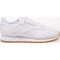 Reebok Classic - Buty. Białe buty sportowe męskie marki Reebok Classic, ze skóry, bez zapięcia, reebok classic. W wyprzedaży za 219,90 zł.