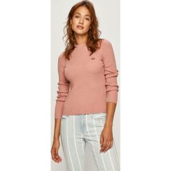 Levi's - Sweter. Różowe swetry damskie Levi's®, s, bez wzorów, z poliesteru, z długim rękawem, długie, bez kaptura. Za 279,90 zł.