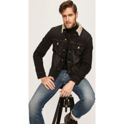 Mustang - Kurtka jeansowa. Czarne płaszcze męskie Mustang, s, bez wzorów, z elastanu, krótkie, bez kaptura. W wyprzedaży za 269,90 zł.