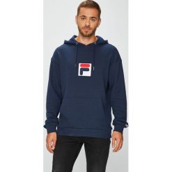 Fila - Bluza. Niebieskie bluzy męskie Fila, s, z nadrukiem, z bawełny, z kapturem, bez rękawów, z kapturem. W wyprzedaży za 269,90 zł.