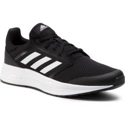 Buty adidas - Galaxy 5 FW5717 Core Black/Cloud White/Cloud White. Czarne buty sportowe męskie Adidas, ze skóry ekologicznej, bez zapięcia, do biegania. Za 199,00 zł.