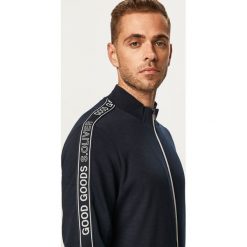 S. Oliver - Bluza. Niebieskie bluzy męskie S.Oliver, s, z aplikacjami, z bawełny, z kapturem, bez rękawów, bez kaptura. Za 219,90 zł.