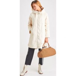 PŁASZCZ ZELINDA weekend max mara. Płaszcze damskie Weekend Max Mara, bez wzorów. W wyprzedaży za 1847,30 zł.