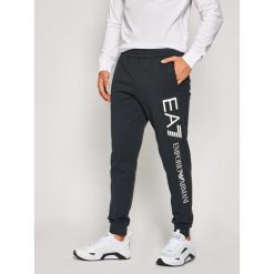 Spodnie dresowe EA7 Emporio Armani 8NPPC3 PJ05Z 0544. Niebieskie jeansy męskie EA7 Emporio Armani, m, bez wzorów. W wyprzedaży za 379,00 zł.