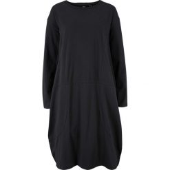 Szeroka sukienka z kieszeniami, długi rękaw bonprix czarny. Czarne sukienki damskie bonprix, bez wzorów, bez kołnierzyka, z długim rękawem, długie, maxi. Za 99,99 zł.