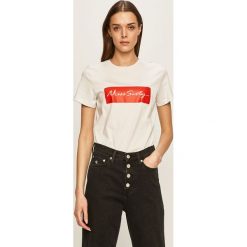 Miss Sixty - T-shirt. Pomarańczowe bluzki damskie Miss Sixty, s, z nadrukiem, z bawełny, z okrągłym kołnierzem. W wyprzedaży za 99,90 zł.
