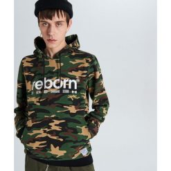 Bluza moro z kapturem - Beżowy. Brązowe bluzy męskie Cropp, s, moro, z kapturem, bez rękawów, z kapturem. Za 129,99 zł.