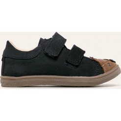 Mrugała - Buty dziecięce. Szare trampki chłopięce Mrugała, bez wzorów, ze skóry, sportowe, bez zapięcia. W wyprzedaży za 169,90 zł.