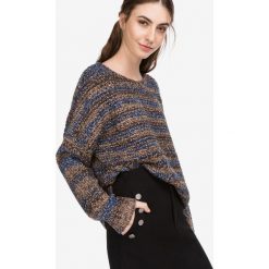 Silvian Heach Soraga Sweter Niebieski Brązowy Złoty. Żółte bluzy damskie Silvian Heach, xs, w paski, z poliesteru, bez rękawów, bez kaptura. Za 610,95 zł.