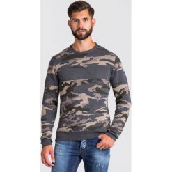 SWETER TRUSSARDI JEANS. Żółte swetry męskie m, z aplikacjami, z jeansu, z okrągłym kołnierzem. Za 339,50 zł.