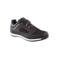 Buty Na Rower Mtb St 100. Czarne buty trekkingowe męskie ROCKRIDER, z gumy, rowerowe. Za 149,99 zł.
