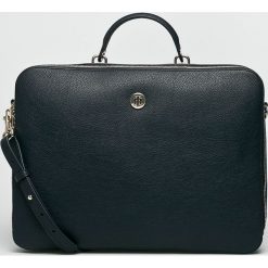 Tommy Hilfiger - Torba na laptopa. Czarne torby na laptopa marki TOMMY HILFIGER, w paski, z materiału. Za 579,90 zł.