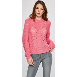 Swetry klasyczne damskie: Noisy May – Sweter Tabby