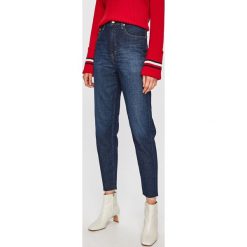 Tommy Jeans - Jeansy ACE DK BL COM. Niebieskie jeansy damskie Tommy Jeans, z podwyższonym stanem. W wyprzedaży za 339,90 zł.