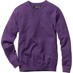 Swetry klasyczne męskie: Sweter z dekoltem w serek Regular Fit bonprix jagodowy