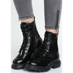 Czarne Lakierowane Traperki In The Sky. Czarne buty zimowe damskie Born2be, z lakierowanej skóry, przed kolano, na wysokim obcasie. Za 94,99 zł.
