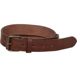 Skórzany pasek. Pomarańczowe paski męskie marki Pull&Bear, w paski. Za 69,90 zł.