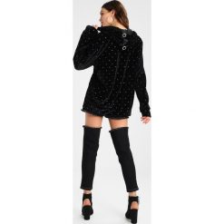 Bluzy rozpinane damskie: Jaded London STUDDED WITH XL EYELET TAPE Bluza z kapturem black