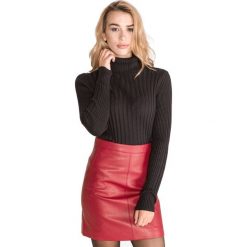 Pepe Jeans Kim Sweter Czarny. Czarne bluzy damskie Pepe Jeans, l, bez wzorów, z bawełny, bez rękawów, bez kaptura. Za 262,95 zł.