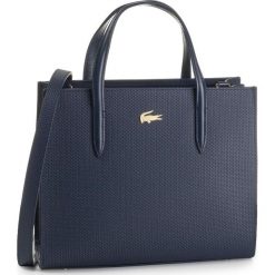 Torebka LACOSTE - S Shopper Bag NF2562CE Peacoat 021. Niebieskie torby damskie na zakupy Lacoste, bez wzorów, ze skóry, klasyczne, bez dodatków. W wyprzedaży za 769,00 zł.