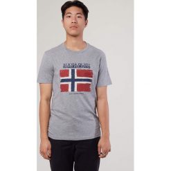 T-SHIRT Sadrin MED GREY. Szare t-shirty męskie Napapijri. Za 169,99 zł.
