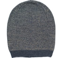 Czapka damska Ulice Paryża szara. Szare czapki zimowe damskie Art of Polo. Za 42,47 zł.
