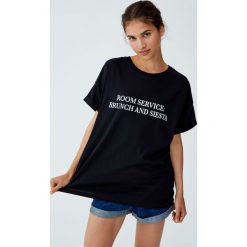 T-shirty damskie: Czarna koszulka z napisem z przodu