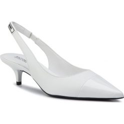 Sandały MICHAEL MICHAEL KORS - Demi Flex 40S9DEMG1L Optic White. Białe klapki damskie MICHAEL Michael Kors, bez wzorów, ze skóry, bez obcasa, na obcasie. Za 579,00 zł.