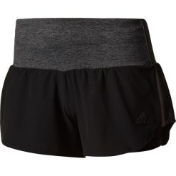 Spodenki do biegania damskie ADIDAS ULTRA ENERGY SHORT 3IN / BQ9383. Czarne szorty damskie Adidas, bez wzorów, ze skóry, krótkie, do biegania, climalite (adidas). Za 149,00 zł.