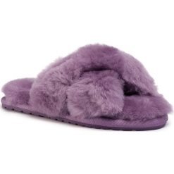 Kapcie EMU AUSTRALIA - Mayberry Teens T12176 Grape. Fioletowe sandały dziewczęce EMU Australia, ze skóry, bez zapięcia. Za 219,00 zł.