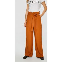 Vero Moda - Spodnie. Zielone spodnie damskie Vero Moda, s, bez wzorów, z poliesteru, casualowe. W wyprzedaży za 49,90 zł.