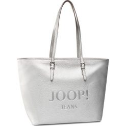 Torebka JOOP! JEANS - Lettera 4130000112 Silver 952. Szare torebki klasyczne damskie JOOP! Jeans, z aplikacjami, z jeansu, klasyczne, zdobione, bez dodatków. Za 719,00 zł.