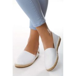 Białe Espadryle Qualifications. Białe espadryle damskie Born2be, bez wzorów, bez obcasa, na płaskiej podeszwie. Za 89,99 zł.