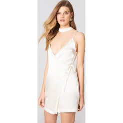 Sukienki: Endless Rose Satynowa sukienka mini – White,Beige,Nude,Offwhite