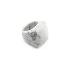 InspiRING Howlit. Białe pierścionki damskie marki Brazi druse jewelry. Za 240,00 zł.