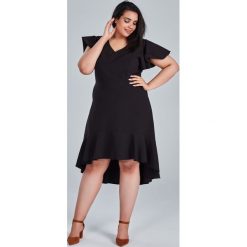 Czarna sukienka NILA na wesele duże rozmiary OVERSIZE PLUS SIZE WIOSNA. Czarne sukienki damskie Moda Size Plus Iwanek, na imprezę, na wiosnę, s, bez wzorów, eleganckie, z asymetrycznym kołnierzem, plus size, bez rękawów, asymetryczne. Za 165,00 zł.