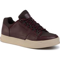 Sneakersy G-STAR RAW - Rackam Vodan Low D14241-B698-B122 Nylon/Pu Leather. Czerwone sneakersy męskie G-Star RAW, na co dzień, bez wzorów, ze skóry ekologicznej, klasyczne, bez zapięcia. W wyprzedaży za 319,00 zł.