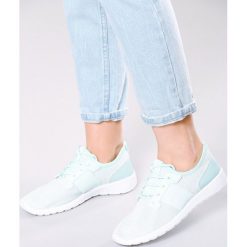 Miętowe Buty Sportowe Athletically. Zielone buty sportowe damskie Born2be, bez wzorów, sportowe. W wyprzedaży za 54,99 zł.