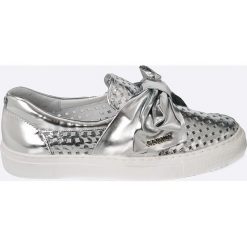Carinii - Tenisówki. Szare trampki damskie slip on marki Carinii, ze skóry. W wyprzedaży za 149,90 zł.