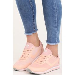 Różowe Buty Sportowe Remedy. Czerwone buty sportowe damskie marki KALENJI, z gumy. Za 79,99 zł.