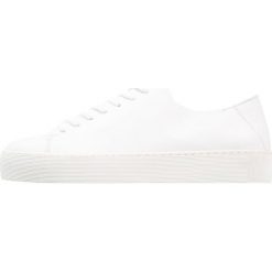 Trampki damskie slip on: Royal RepubliQ DORIC UNBOUND DERBY SHOE Tenisówki i Trampki white