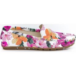 Kwiatowe mokasyny damskie - skóra naturalna - model 001 – kolor różowe kwiaty. Różowe mokasyny damskie Zapato, do pracy, na lato, w kwiaty, z jeansu, klasyczne, na niskim obcasie, na płaskiej podeszwie, bez zapięcia. Za 310,00 zł.