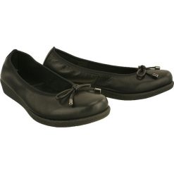 The FLEXX 14153/06 black, czółenka baleriny damskie. Czarne baleriny damskie The Flexx, bez wzorów, ze skóry, bez obcasa. Za 249,90 zł.