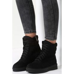 Czarne Botki Iron Woman. Czarne botki damskie saszki marki vices. Za 109,99 zł.